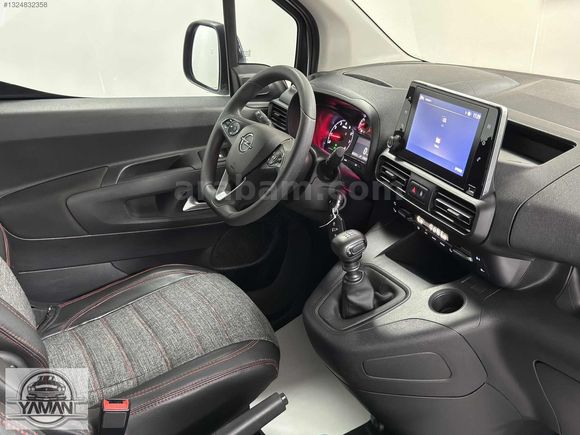 İLK ELDEN 2022 OPEL COMBO 1.5 D EDİTİON 22.000 KM MANUEL