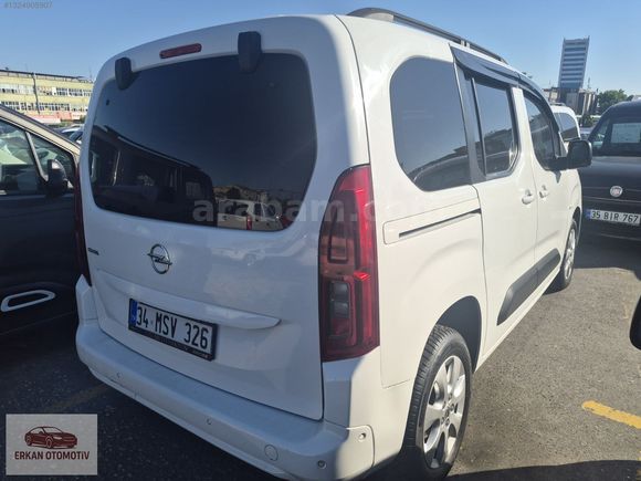 2021 - OTOMATİK VİTES - CAM TAVAN- ORTA KONSOL- HATASIZ- FULL..