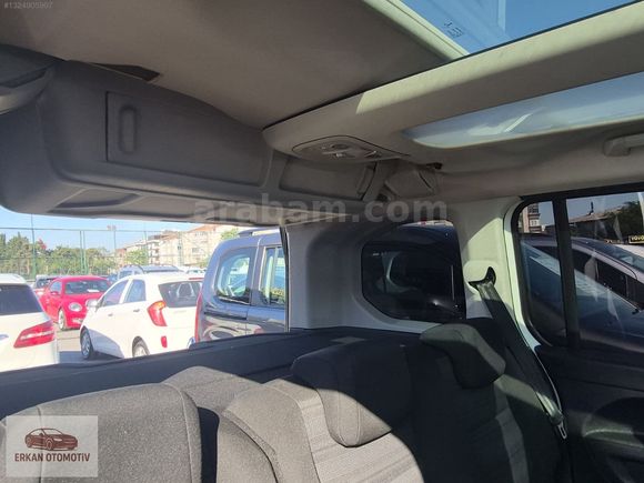 2021 - OTOMATİK VİTES - CAM TAVAN- ORTA KONSOL- HATASIZ- FULL..