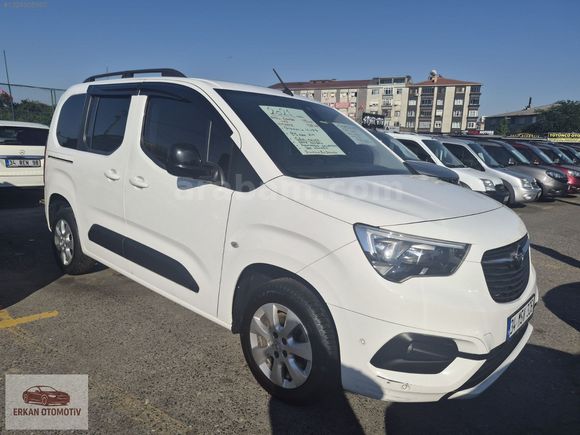 2021 - OTOMATİK VİTES - CAM TAVAN- ORTA KONSOL- HATASIZ- FULL..