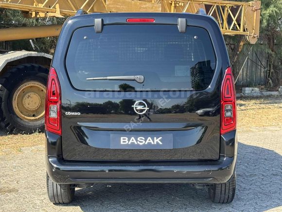 Başak Otomotiv 2.EL'den 2022 Combo Edition Hatasız 42 Bin KM