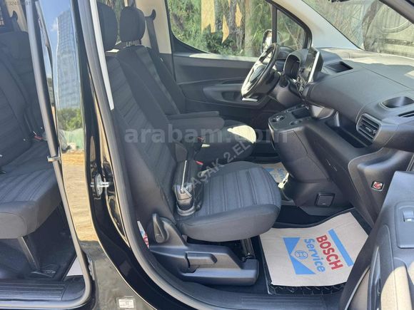 Başak Otomotiv 2.EL'den 2022 Combo Edition Hatasız 42 Bin KM
