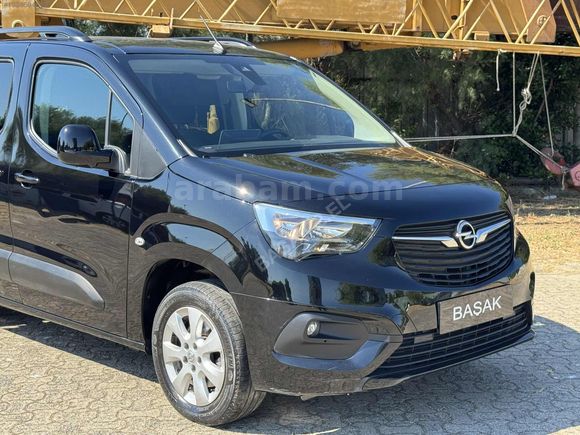 Başak Otomotiv 2.EL'den 2022 Combo Edition Hatasız 42 Bin KM