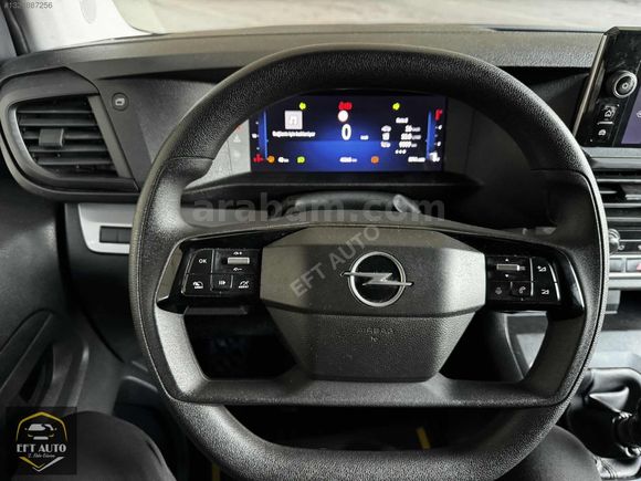 EFT AUTO'DAN OPEL VİVARO BOYASIZ TRAMERSİZ