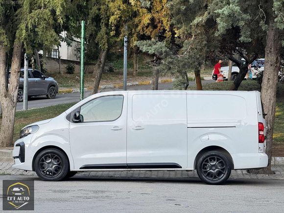 EFT AUTO'DAN OPEL VİVARO BOYASIZ TRAMERSİZ
