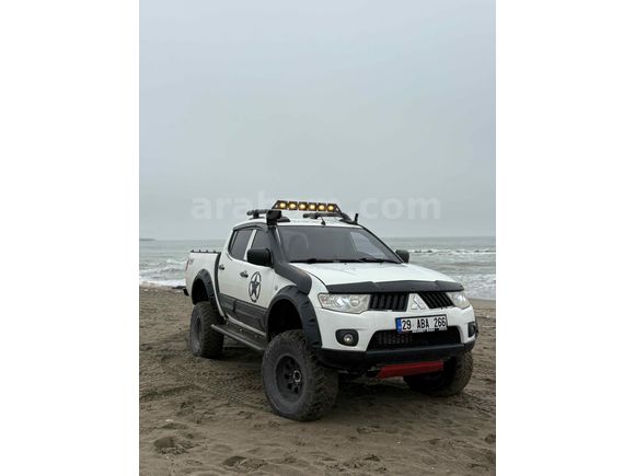 Sahibinden Mitsubishi L 200 4x4 Invite 2013 Model 