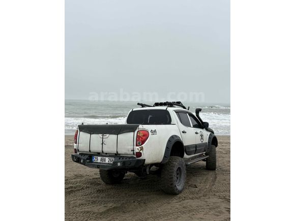 Sahibinden Mitsubishi L 200 4x4 Invite 2013 Model 