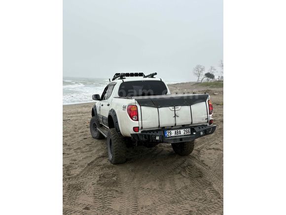 Sahibinden Mitsubishi L 200 4x4 Invite 2013 Model 