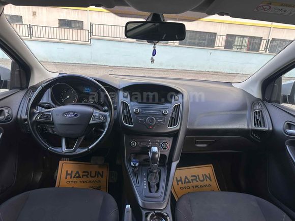 Tek fıyat   Ford Focus 1.6 Ti-VCT Style 2016 Model 