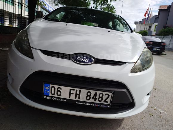 Sahibinden Ford Fiesta 1.4 TDCi Trend 2012 Model