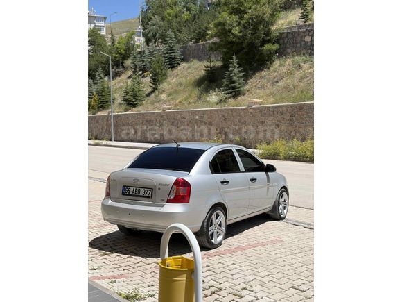SAHİBİNDEN TERTEMİZ HYUNDAİ ACCENT ERA İÇİ BEJ CRDİ