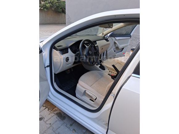 Sahibinden Skoda Octavia 1.6 TDI Elegance CR 2013 Model 