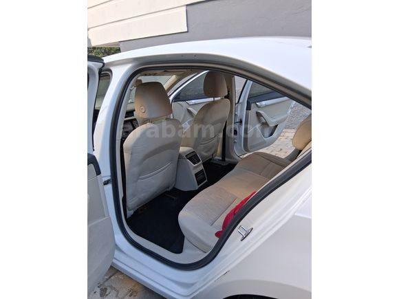 Sahibinden Skoda Octavia 1.6 TDI Elegance CR 2013 Model 