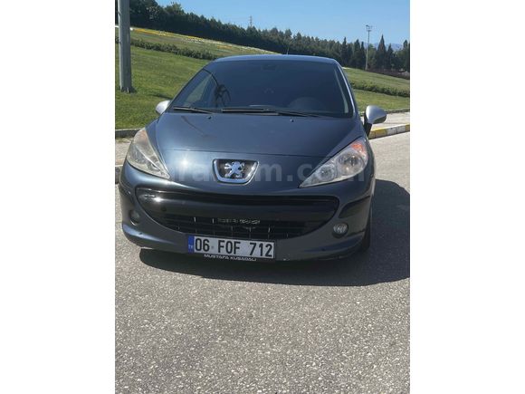 Sahibinden Peugeot 207 1.4 HDi Premium 2008 Model 
