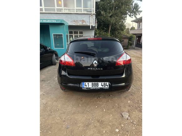 Sahibinden Renault Megane 1.5 dCi Expression 2010 Model 