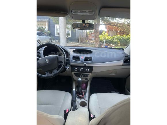 Sahibinden Renault Megane 1.5 dCi Expression 2010 Model 