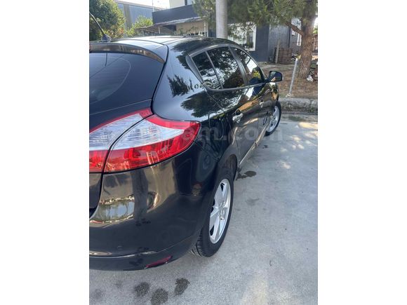 Sahibinden Renault Megane 1.5 dCi Expression 2010 Model 