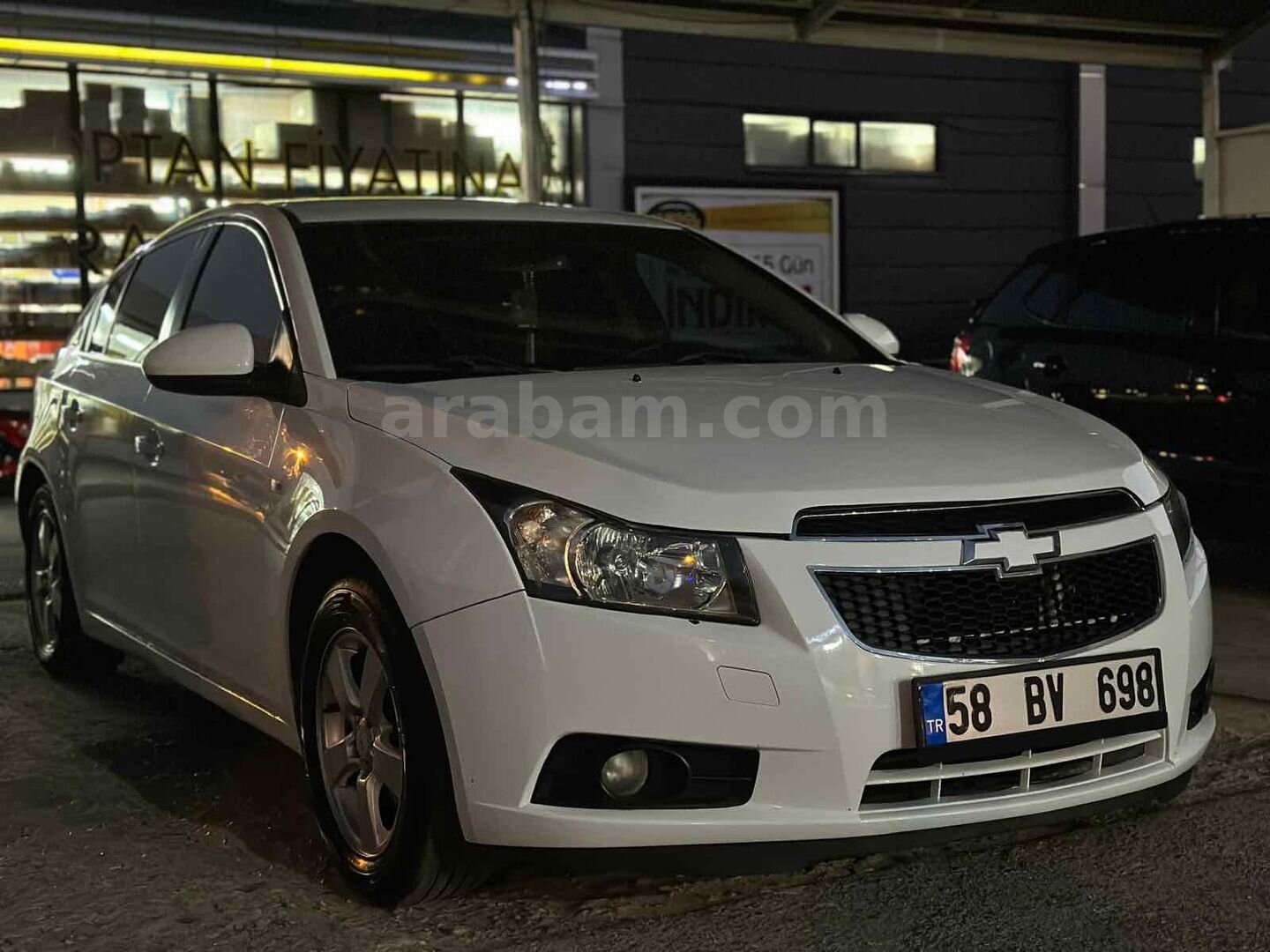 Sahibinden Chevrolet Cruze 1.6 LT Plus 2011 Model Sivas 206.000 km Beyaz 3