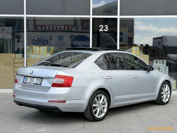 AK-CAR'dan OCTAVİA 2013 DSG-ELEGANCE CR -CAM TAVAN