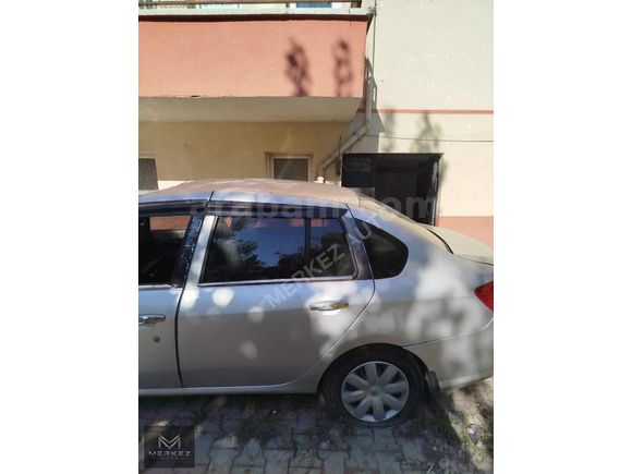 HASARLI 1.5 DCİ