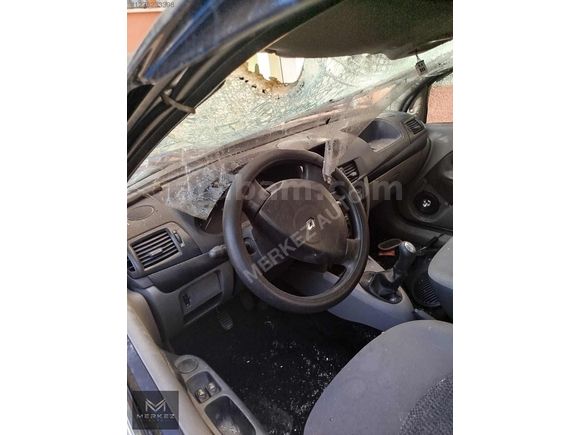 HASARLI 1.5 DCİ
