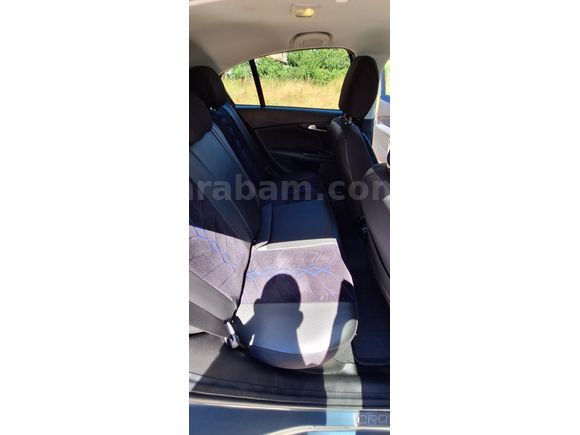 Bayandan temiz kullanılmış Fiat Egea 1.4 Fire Lounge puls 2021 Model