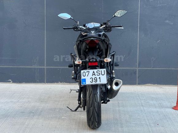 HATASIZ KAZASIZ ÇİZİKSİZ YAMAHA MT25-ABS