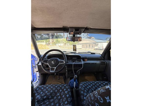 Sahibinden Renault Clio 1.4 RT 1997 Model 