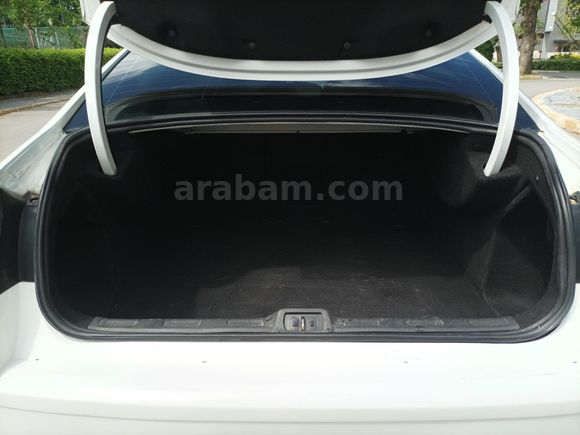 Citroen C5 2012 değişensiz hasar kayıtsız