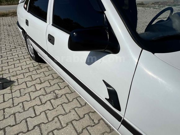 Galeriden Opel Vectra 2.0 GLS 1995 Model Edirne