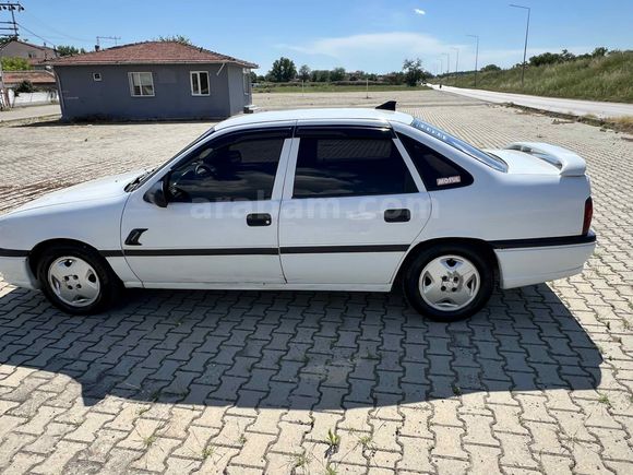Galeriden Opel Vectra 2.0 GLS 1995 Model Edirne