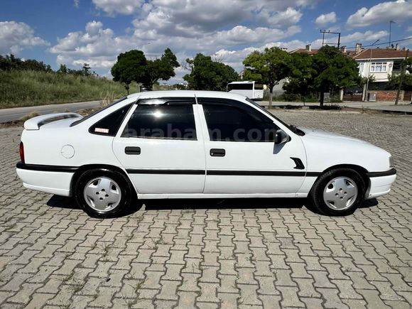 Galeriden Opel Vectra 2.0 GLS 1995 Model Edirne