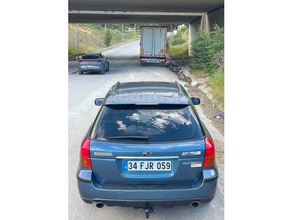 Sahibinden Subaru Outback 3.0 H6 2005 Model 
