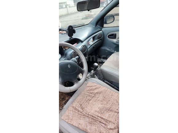 Sahibinden Renault Megane 2.0 RXE 1998 Model