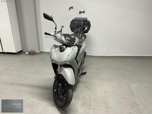 HATASIZ 2024 HONDA SH 125 DÜŞÜK KM AKSESUAR