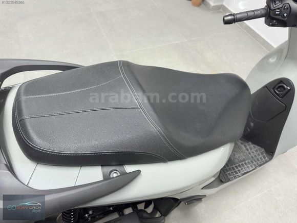 HATASIZ 2024 HONDA SH 125 DÜŞÜK KM AKSESUAR