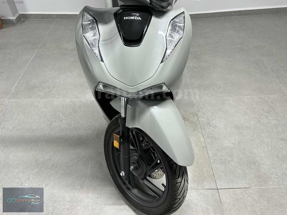 HATASIZ 2024 HONDA SH 125 DÜŞÜK KM AKSESUAR
