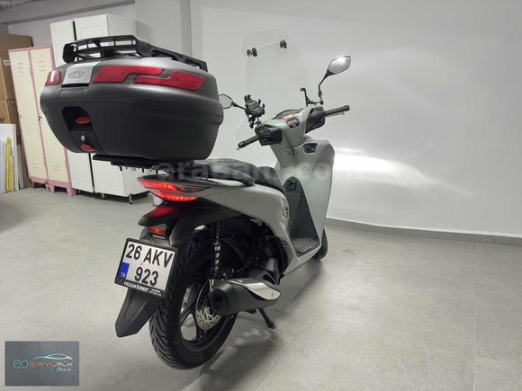 HATASIZ 2024 HONDA SH 125 DÜŞÜK KM AKSESUAR