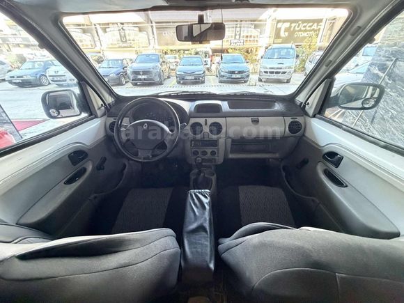 ZER CAR 2005 KANGO 1.5 DİZEL 310.000 KM