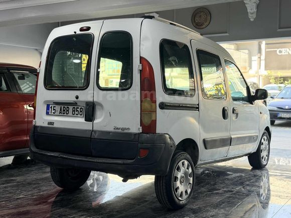 ZER CAR 2005 KANGO 1.5 DİZEL 310.000 KM
