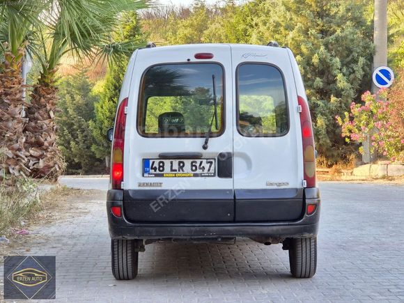 2004 MODEL 1.5 CAMLI KOLTUKLU KANGO TAKAS OLUR