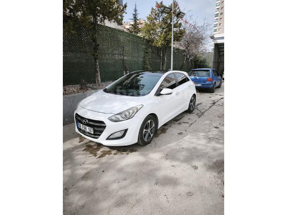 Sahibinden Hyundai i30 1.6 CRDi Style Design Pack 2015 Model