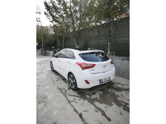 Sahibinden Hyundai i30 1.6 CRDi Style Design Pack 2015 Model