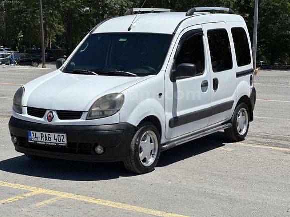 ÖZTÜRK OTOMOTİVDEN 2004 1.5 DİZEL KANGO