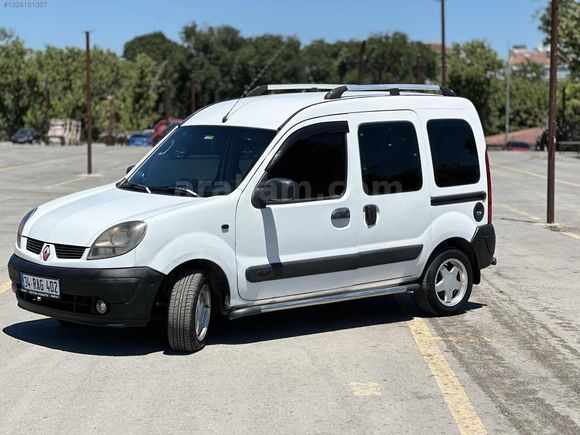 ÖZTÜRK OTOMOTİVDEN 2004 1.5 DİZEL KANGO