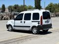 ÖZTÜRK OTOMOTİVDEN 2004 1.5 DİZEL KANGO