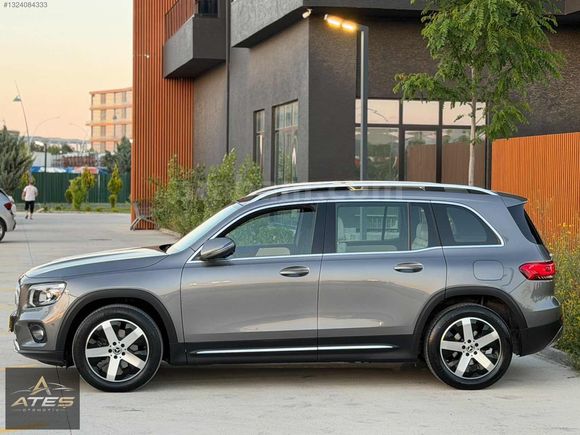 BOYASIZ 2022 MERCEDES GLB 200+ 4 MATİC -CAM TAVAN- COMMAND