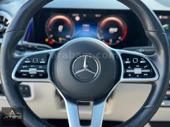 BOYASIZ 2022 MERCEDES GLB 200+ 4 MATİC -CAM TAVAN- COMMAND
