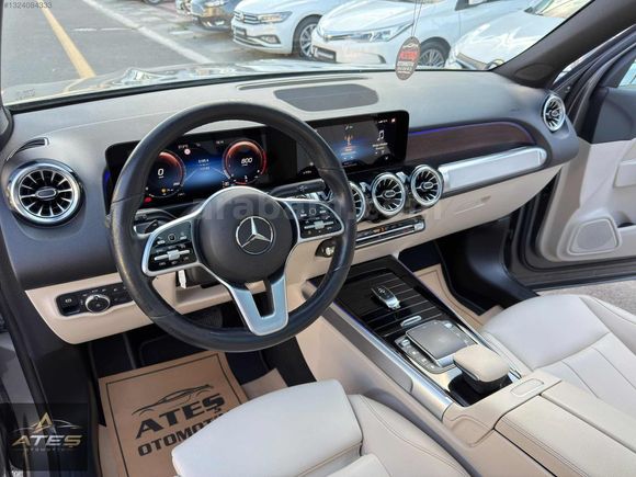 BOYASIZ 2022 MERCEDES GLB 200+ 4 MATİC -CAM TAVAN- COMMAND