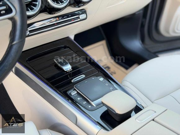 BOYASIZ 2022 MERCEDES GLB 200+ 4 MATİC -CAM TAVAN- COMMAND